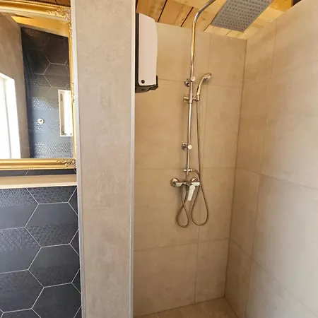 Glamping 5 Οργανωμένο κάμπινγκ *