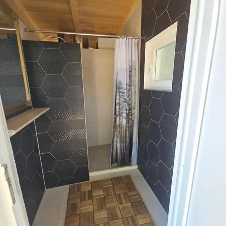 Luxusní stan Glamping 5 *