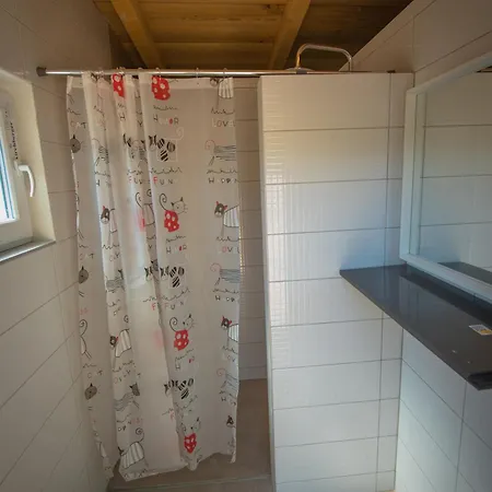 Glamping 5 * Imotski